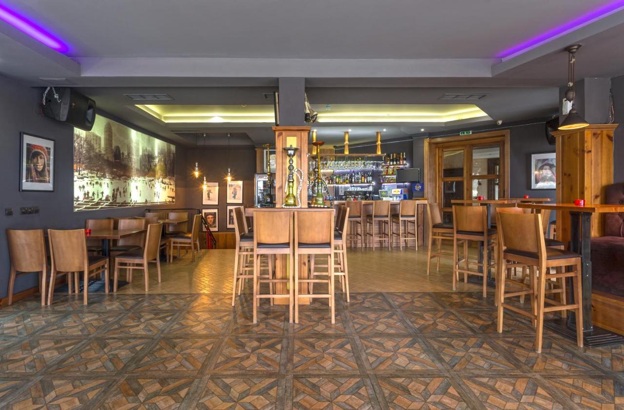 Maria-Antoaneta Residence Bansko Bagian luar foto